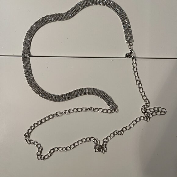 Rhinestone Chain Belt – Adjustable Silver Statement Accessory ✨ - Picture 8 of 14